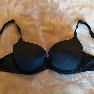 Victoria Secret Lightly Lined Bra